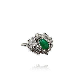 ANEL EM OURO COM DIAMANTES E ESMERALDA